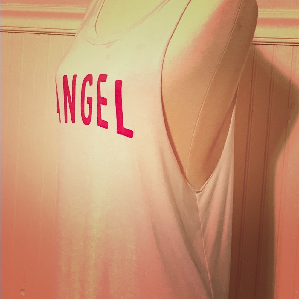 VS PINK Tee